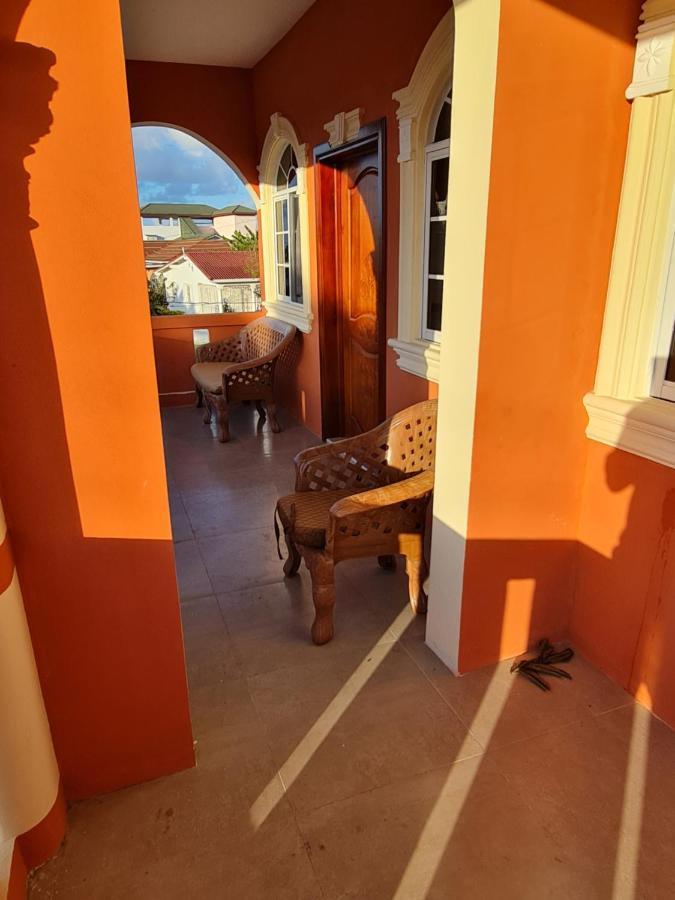 Paradise Place Grande *
